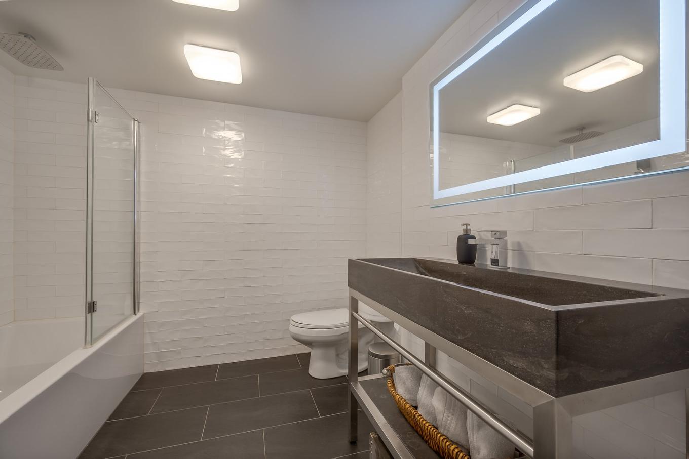 Salle de bains - 19 Rue Raffles, Hudson, QC - Indoor Photo Showing Bathroom