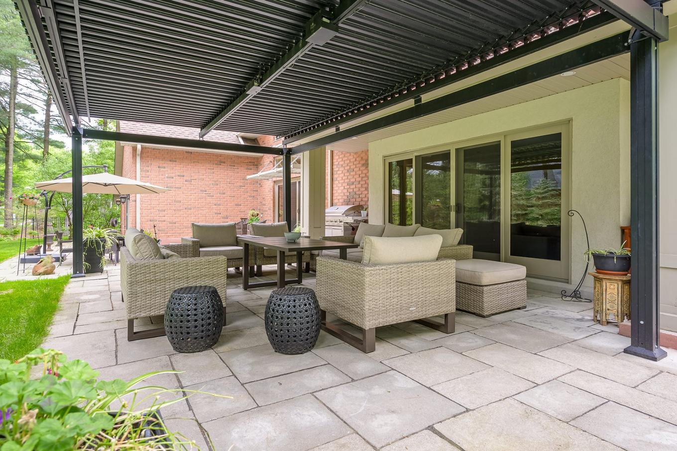 Terrasse - 19 Rue Raffles, Hudson, QC - Outdoor With Deck Patio Veranda With Exterior