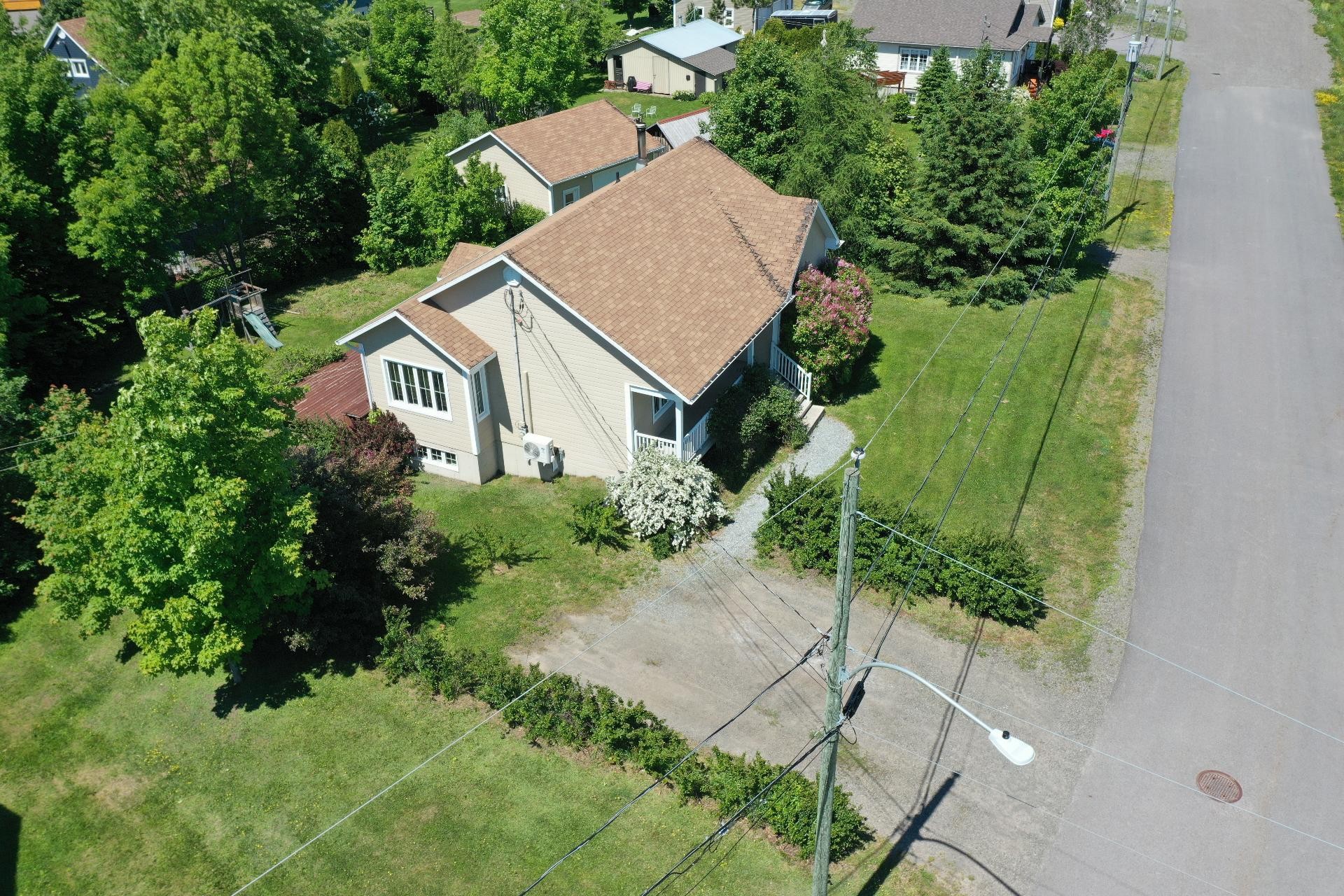 Exterior - 15 Rue Garneau, Saint-Pacôme, QC - Outdoor