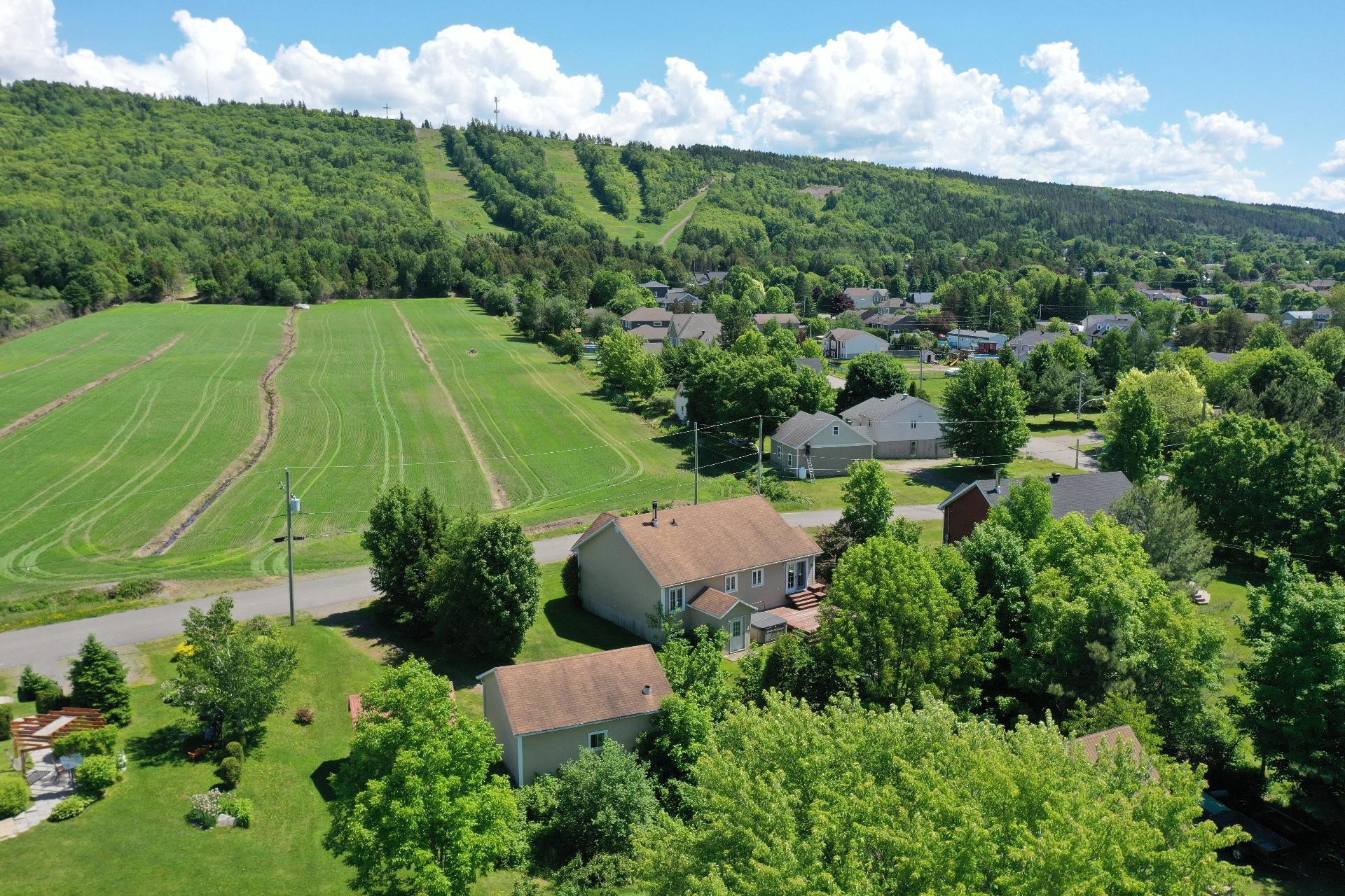 Overall view - 15 Rue Garneau, Saint-Pacôme, QC - Outdoor With View