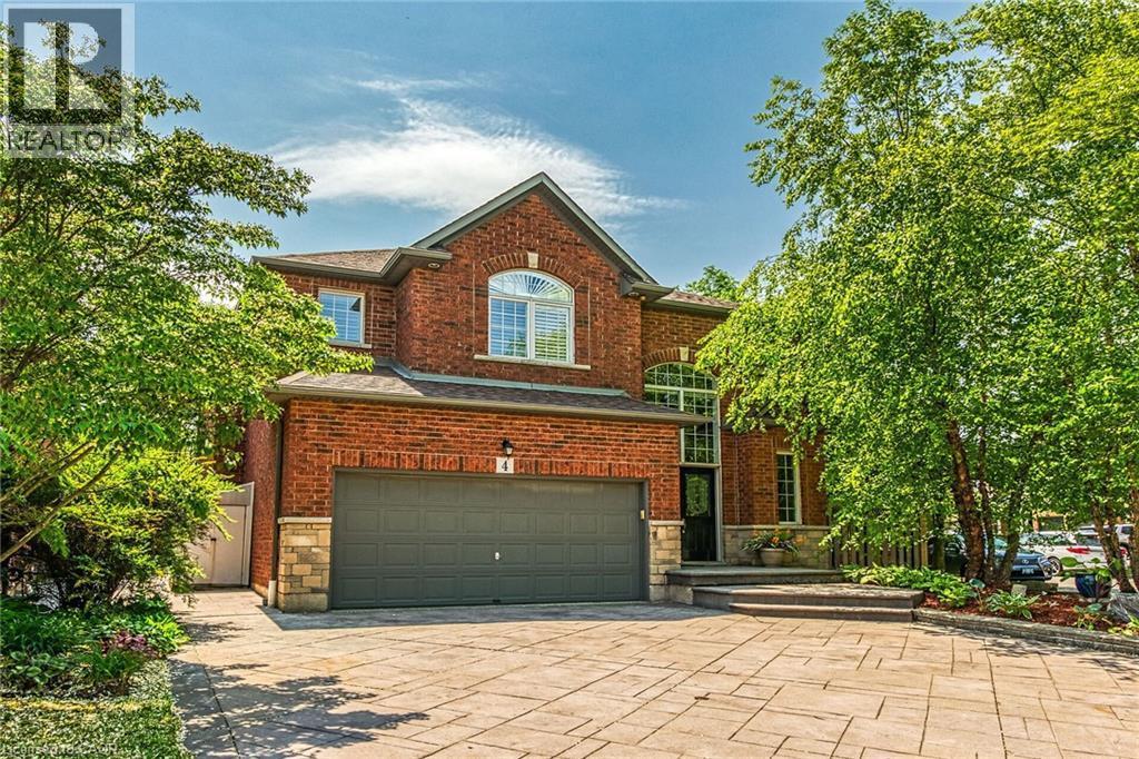4 Moonstone Court, Hamilton, ON - Outdoor