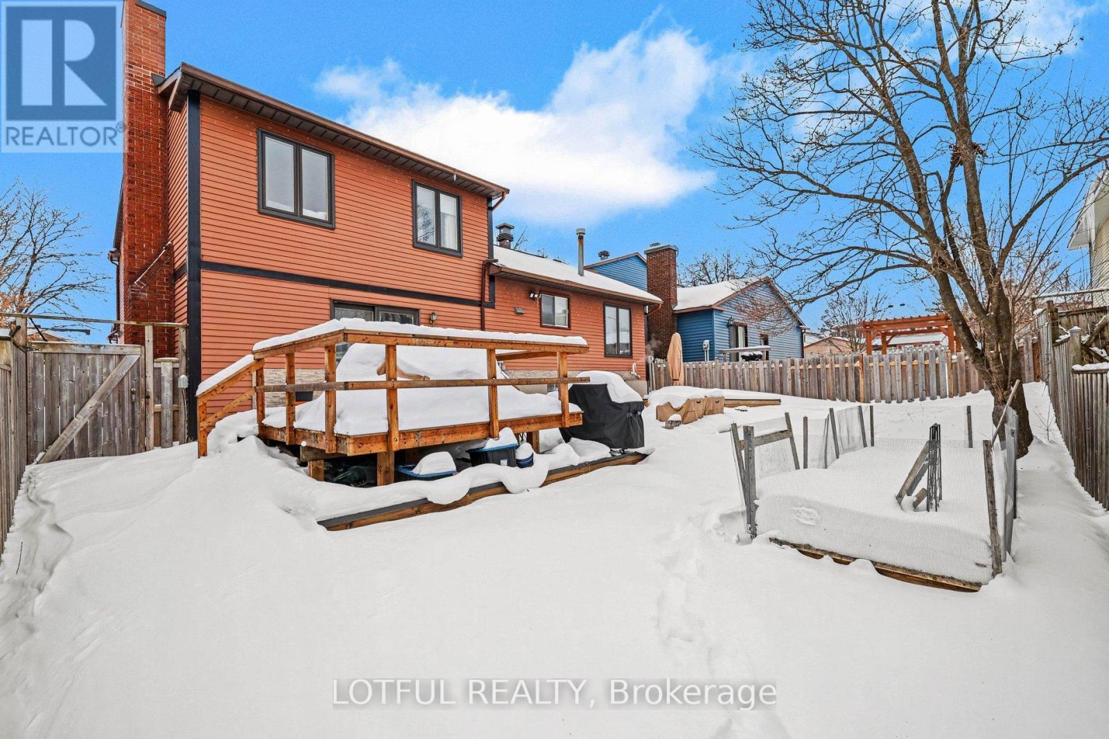 41 Pattermead Crescent, Ottawa, ON - Outdoor