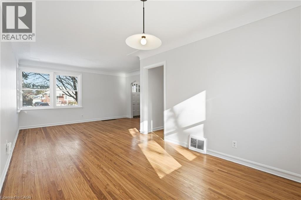 15 East 41St Street, Hamilton, ON - Indoor Photo Showing Other Room