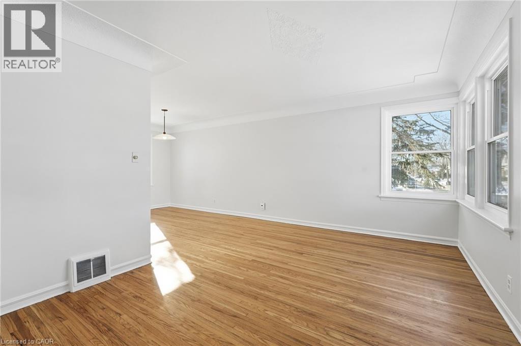 15 East 41St Street, Hamilton, ON - Indoor Photo Showing Other Room