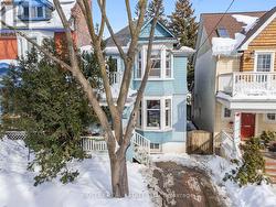 43 BELLEFAIR AVENUE Toronto, ON M4L 3T7