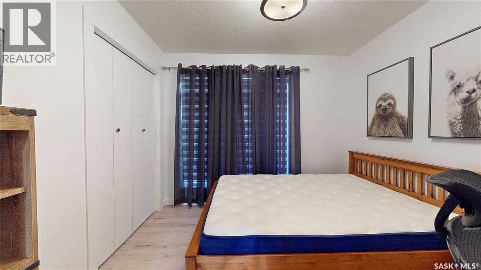 8507 Kestral Drive, Regina, SK - Indoor Photo Showing Bedroom