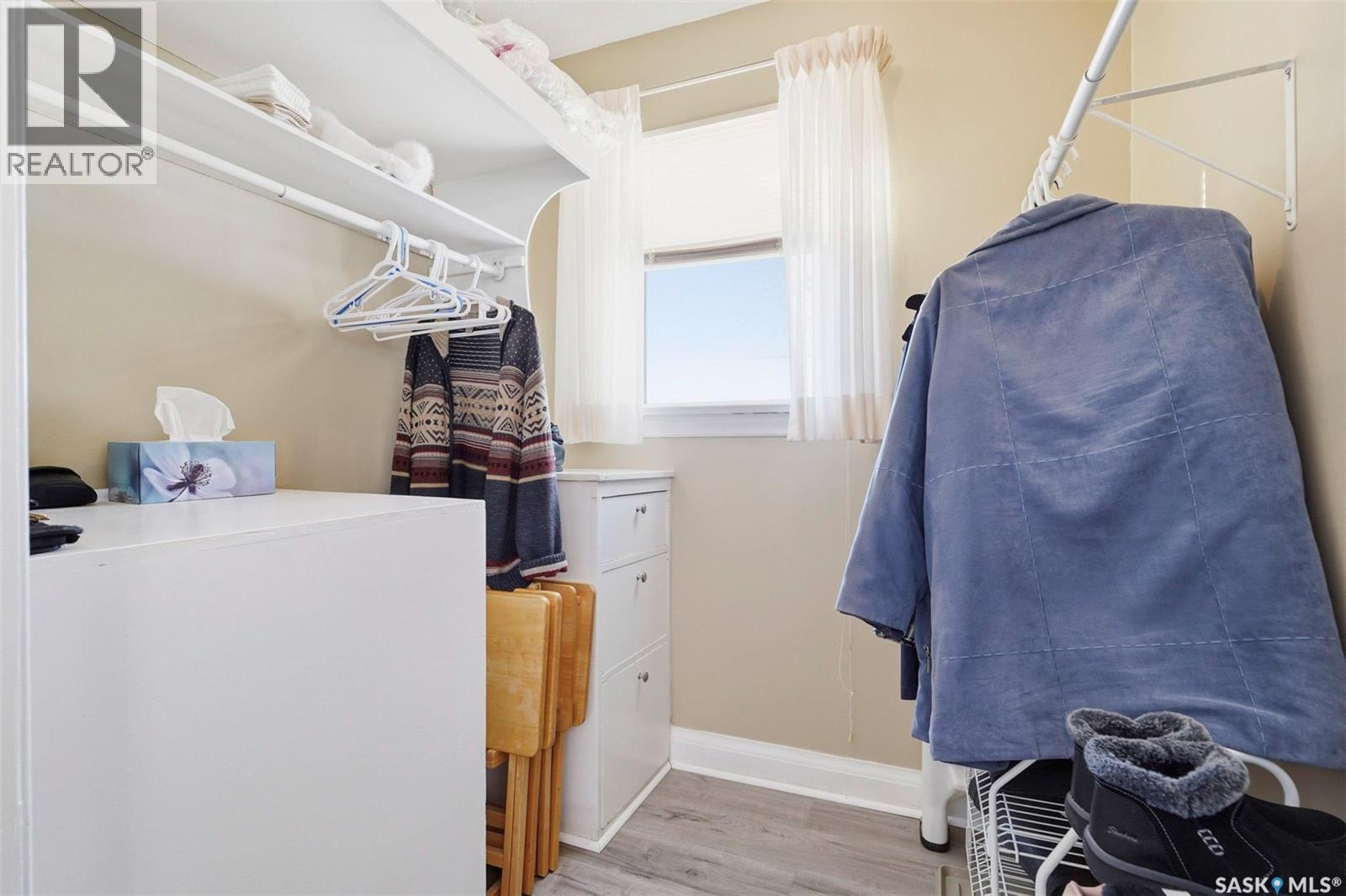 208 2Nd Avenue E, Nokomis, SK - Indoor With Storage