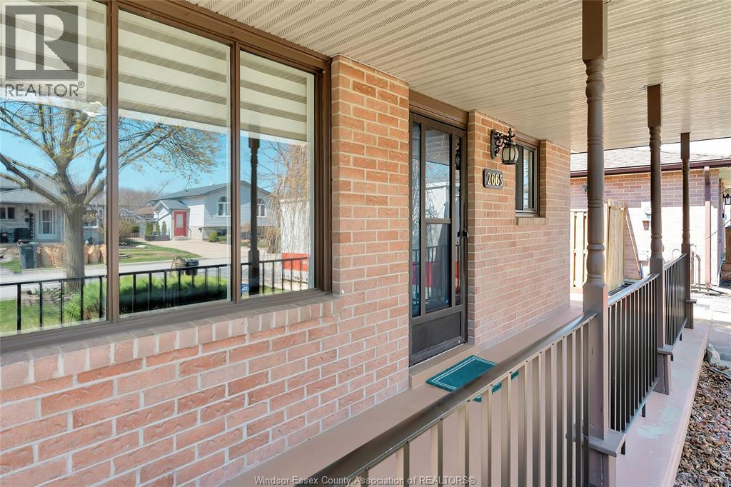 2665 Robert, Windsor, ON - Outdoor With Exterior