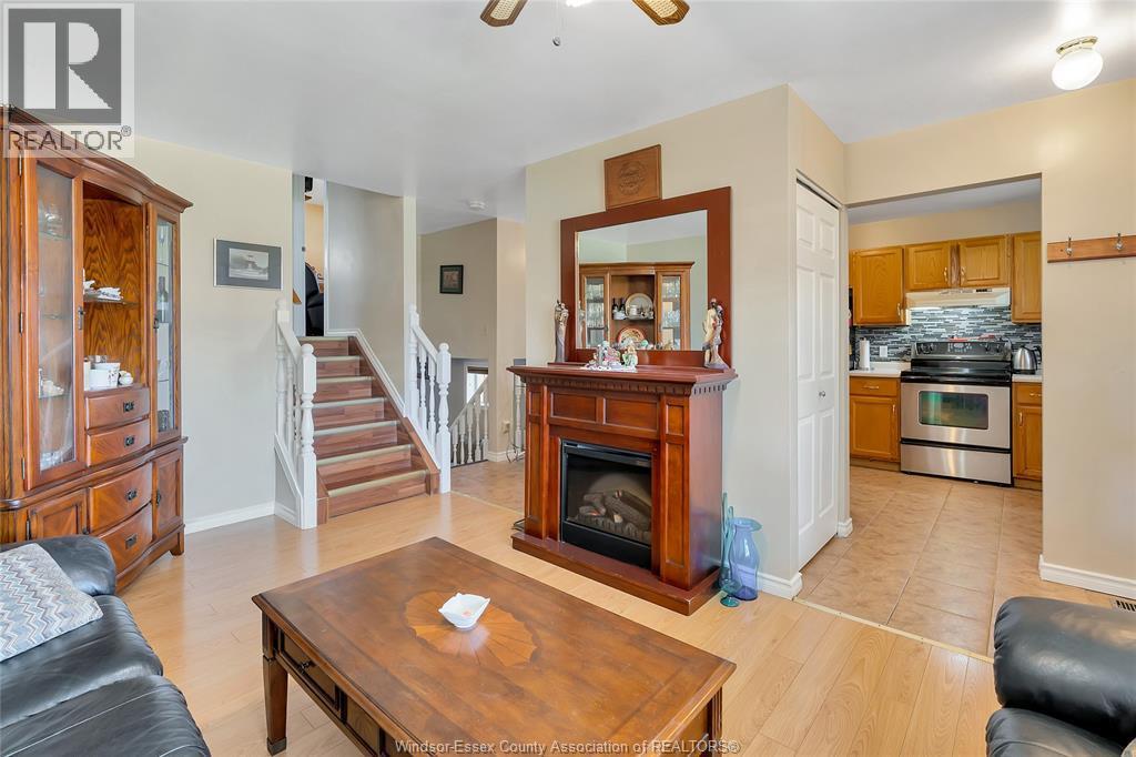 2665 Robert, Windsor, ON - Indoor Photo Showing Living Room With Fireplace