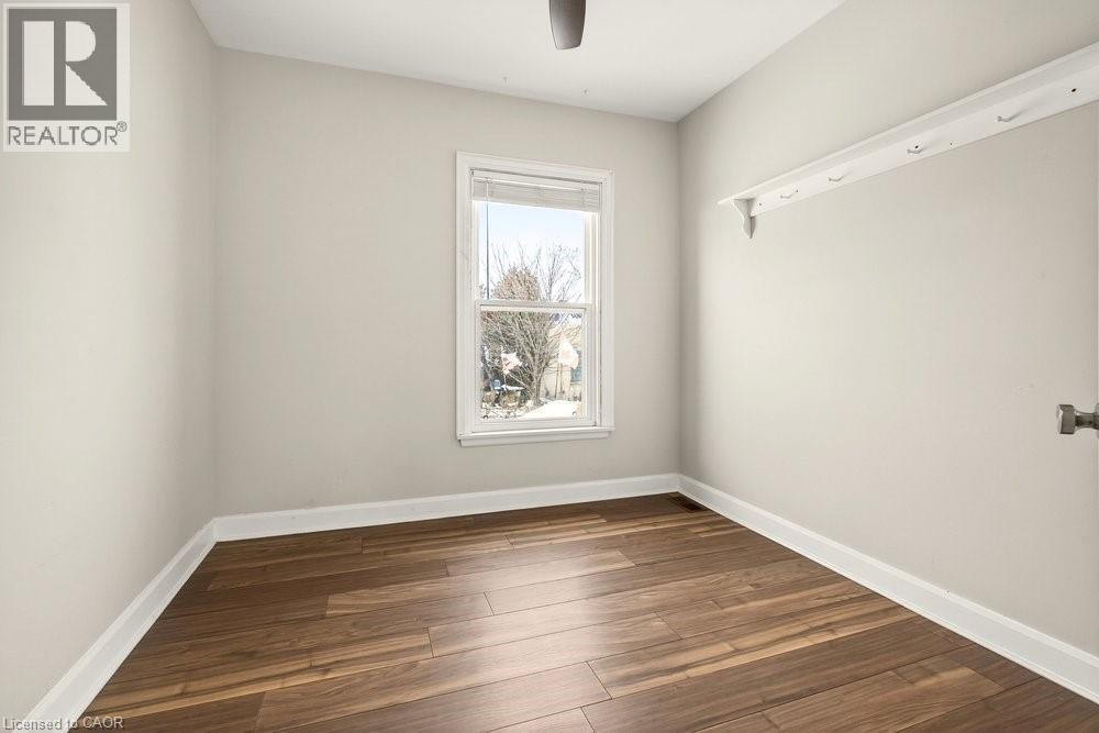 285 Mary Street, Hamilton, ON - Indoor Photo Showing Other Room
