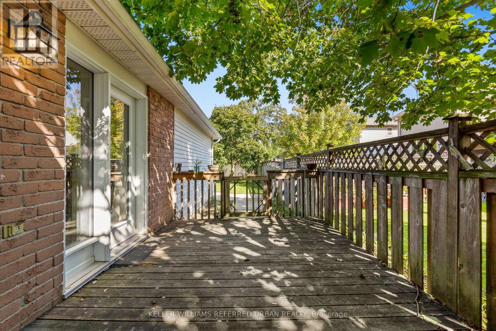 1253 Thorpe Road, Burlington, ON - Outdoor With Exterior