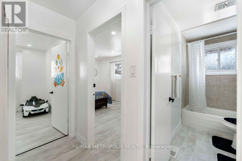 263 Fergus Avenue, Kitchener, ON - Indoor