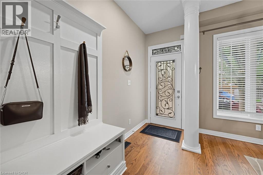 2265 Stokes Lane, Burlington, ON - Indoor Photo Showing Other Room