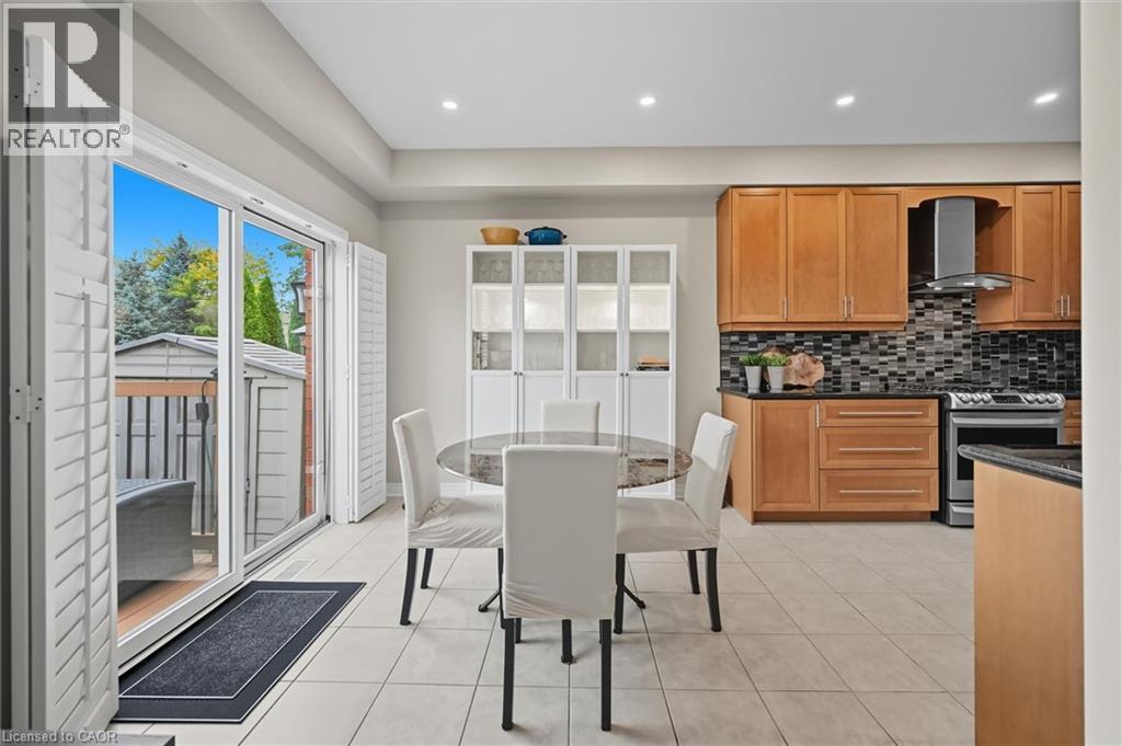 2265 Stokes Lane, Burlington, ON - Indoor