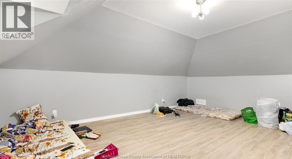 3092 Sandwich Unit# Upper, Windsor, ON - Indoor