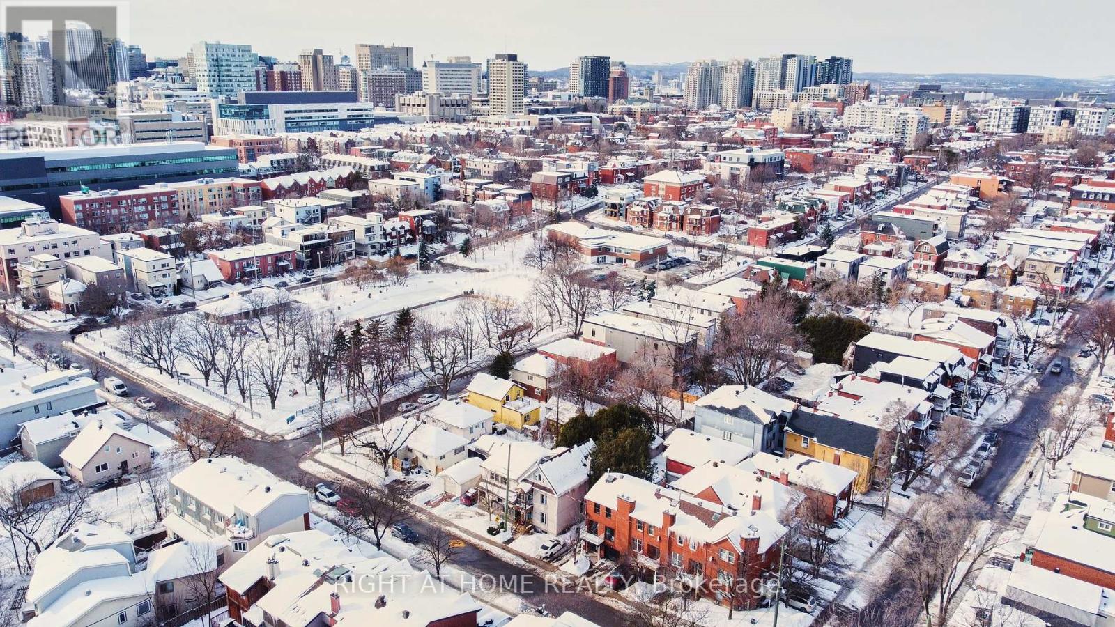 Lookign towards UofO, the canal & downtown - 95 Templeton Street, Ottawa, ON - Outdoor With View