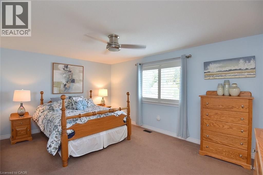 12 Degrow Crescent, Binbrook, ON - Indoor Photo Showing Bedroom