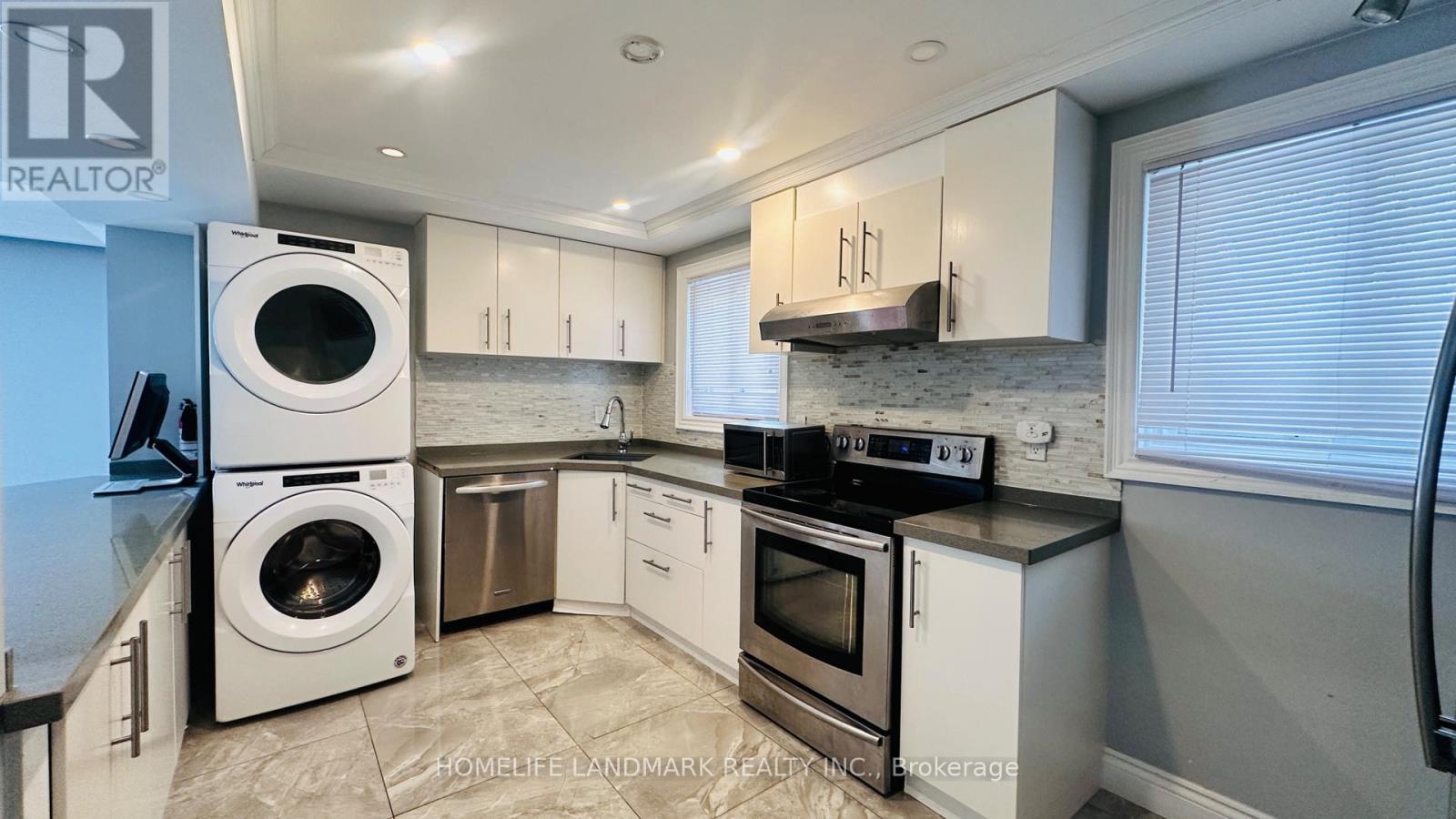 3079 Lindenlea Drive, Mississauga, ON - Indoor Photo Showing Laundry Room