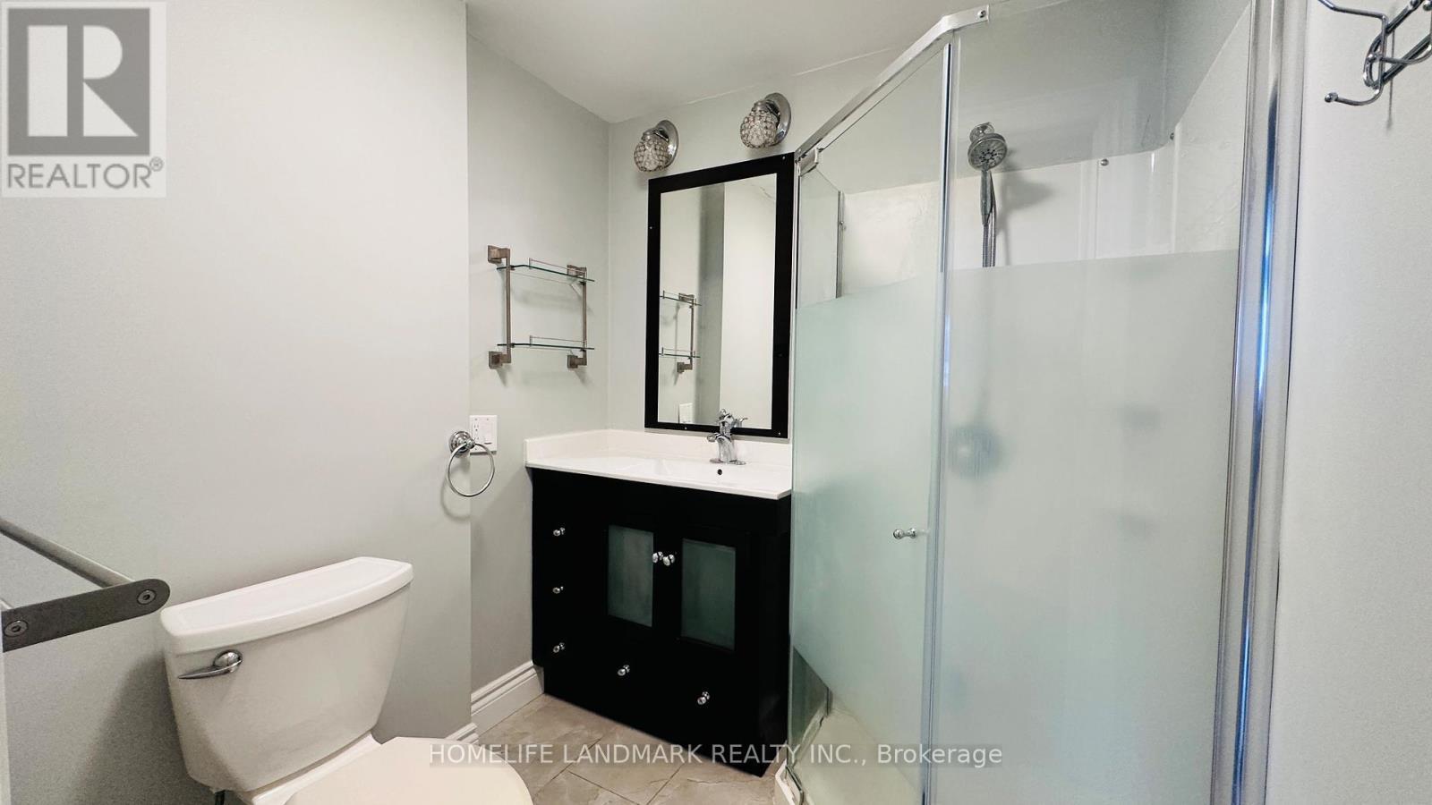 3079 Lindenlea Drive, Mississauga, ON - Indoor Photo Showing Bathroom
