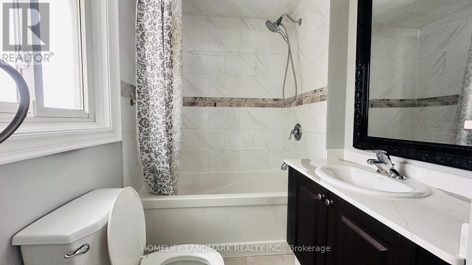 3079 Lindenlea Drive, Mississauga, ON - Indoor Photo Showing Bathroom