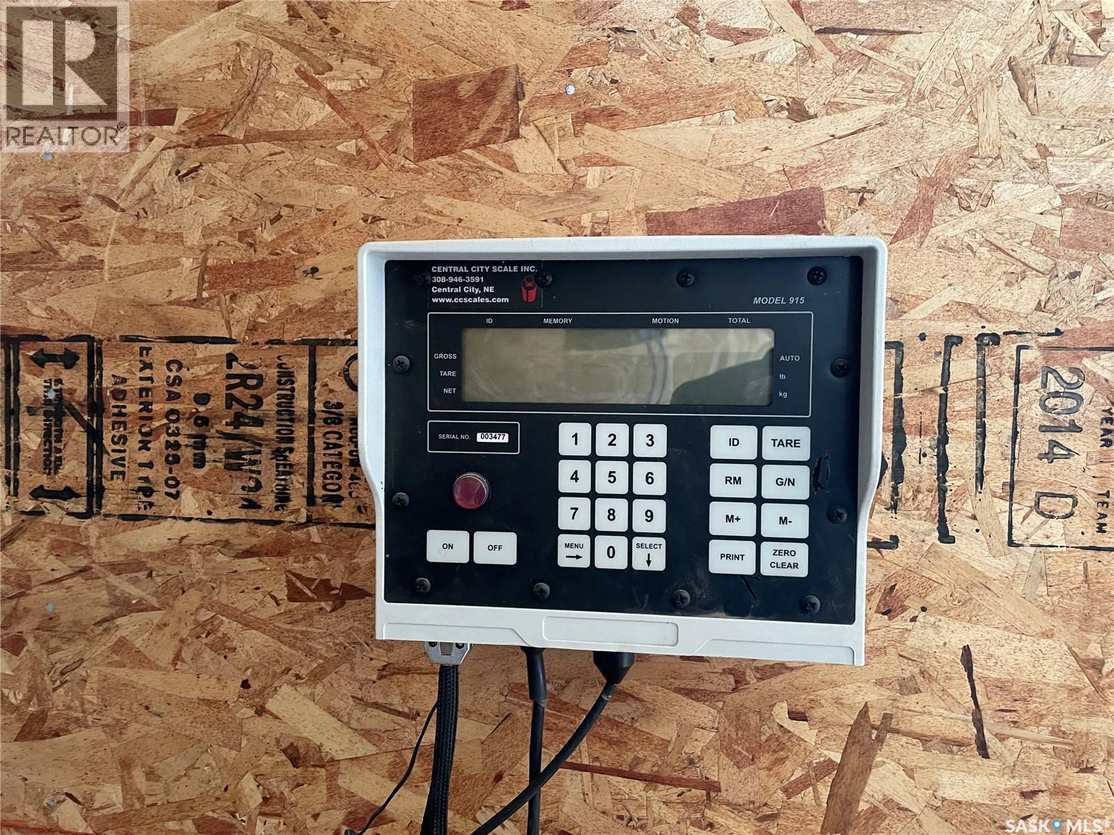 400 Railway Avenue E, Rosthern, SK