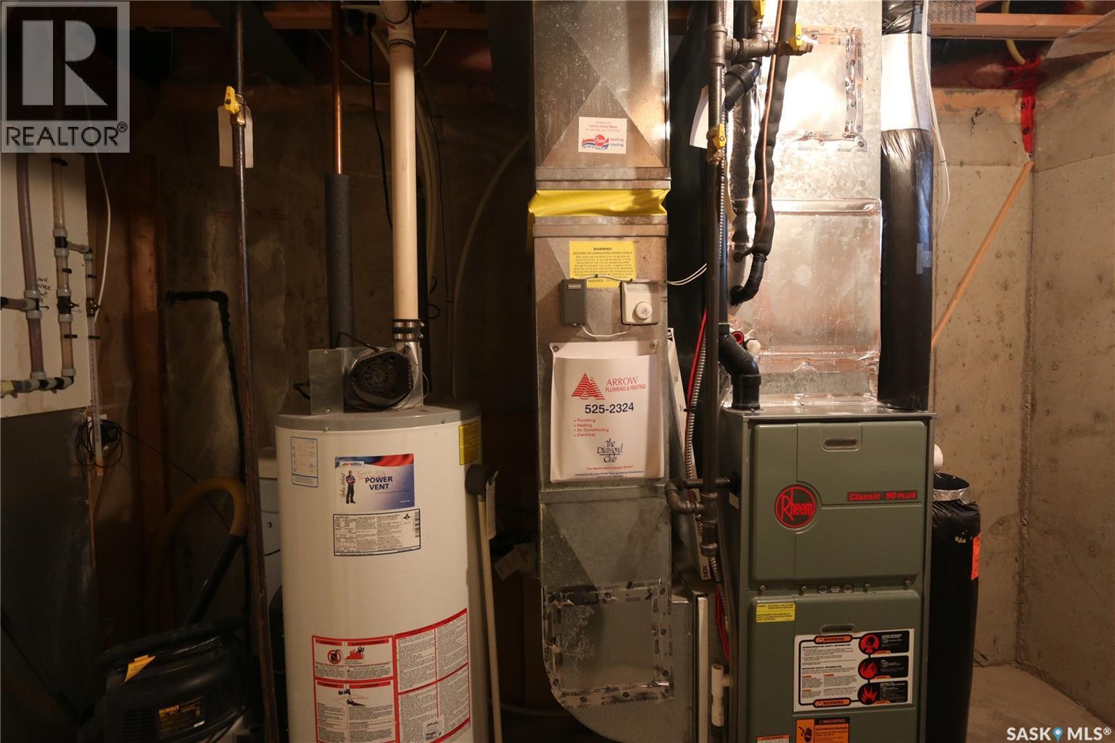1226 Dover Avenue, Regina, SK - Indoor Photo Showing Basement
