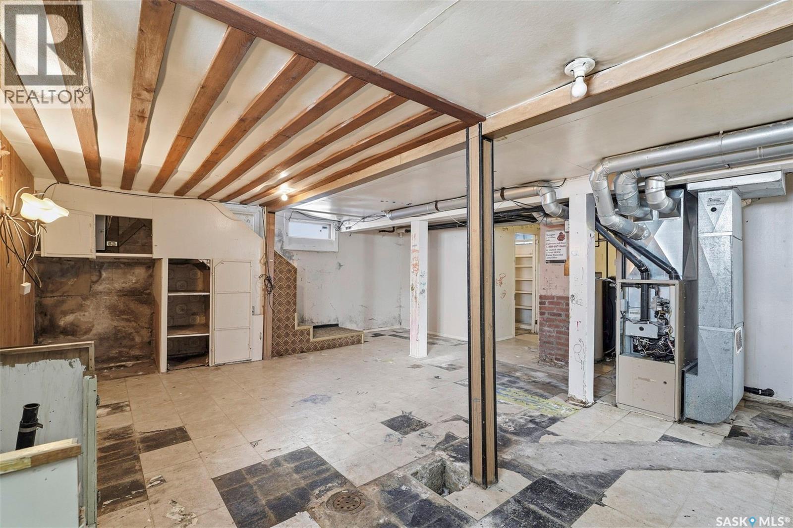 584 7Th Street E, Prince Albert, SK - Indoor Photo Showing Basement