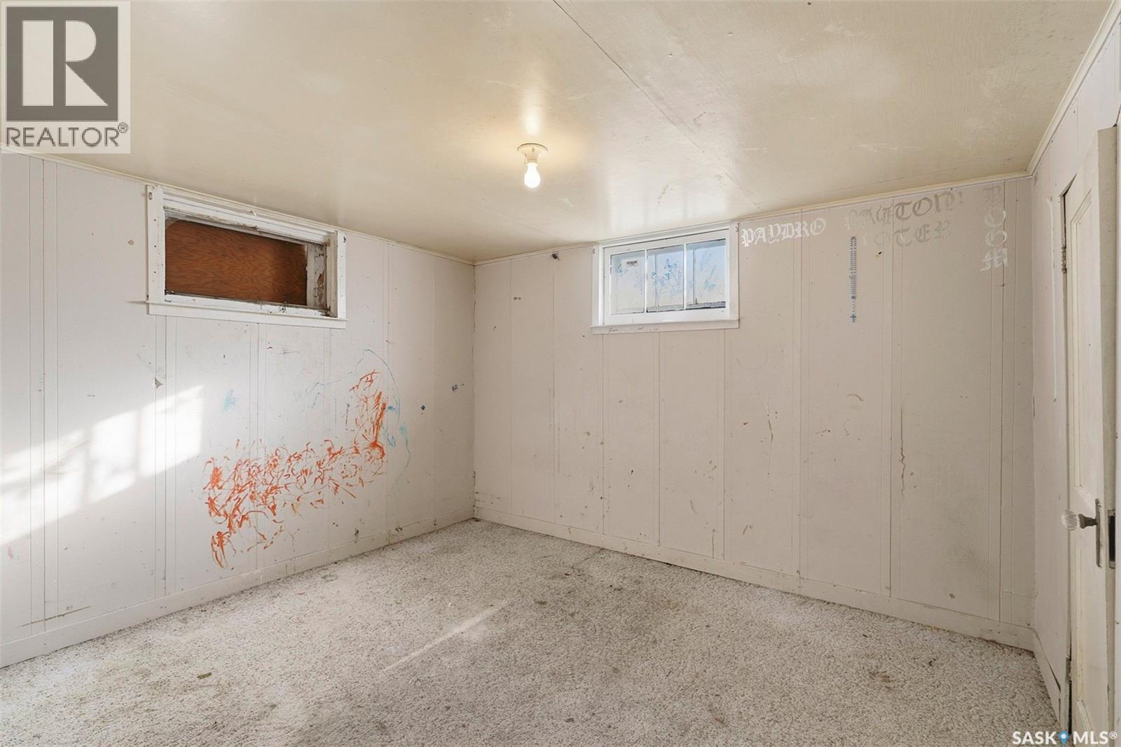 584 7Th Street E, Prince Albert, SK - Indoor Photo Showing Other Room