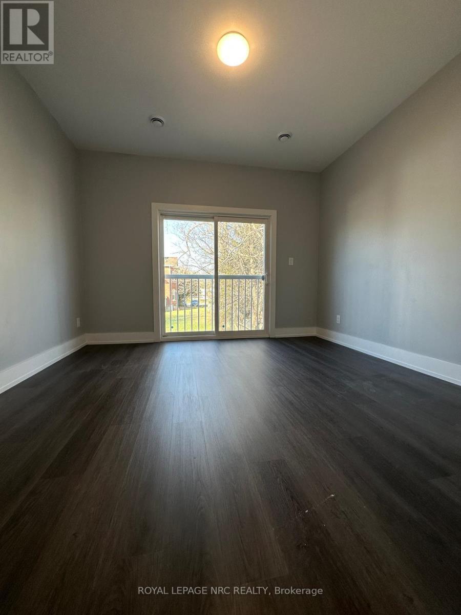 58 Griffith Street, Welland (Welland Downtown), ON - Indoor