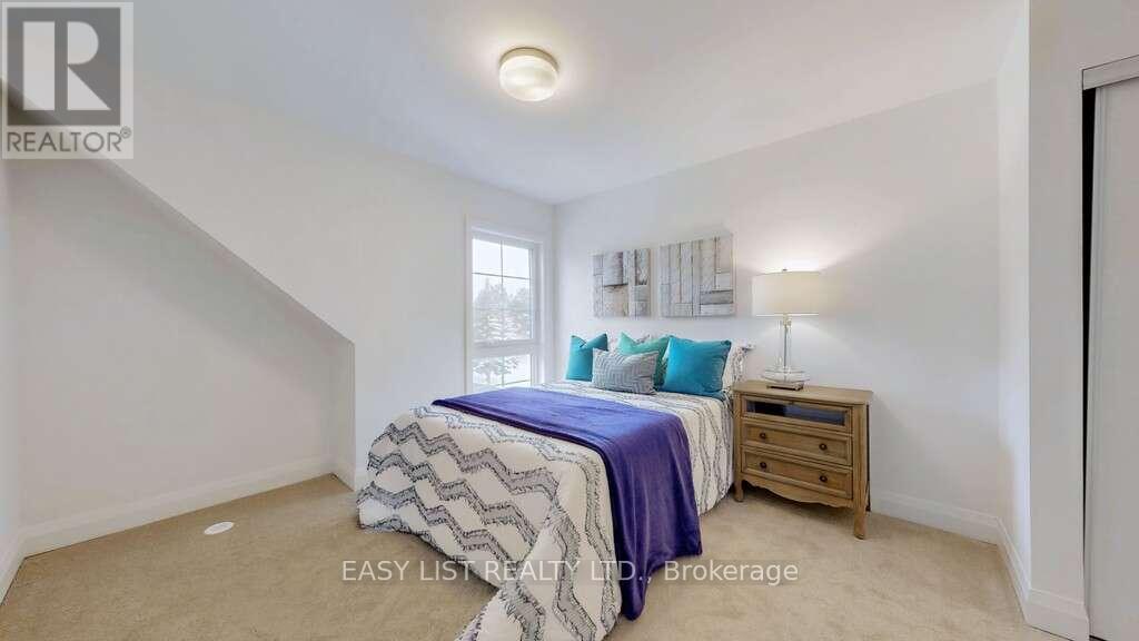 150 Alton Crescent, Vaughan, ON - Indoor Photo Showing Bedroom