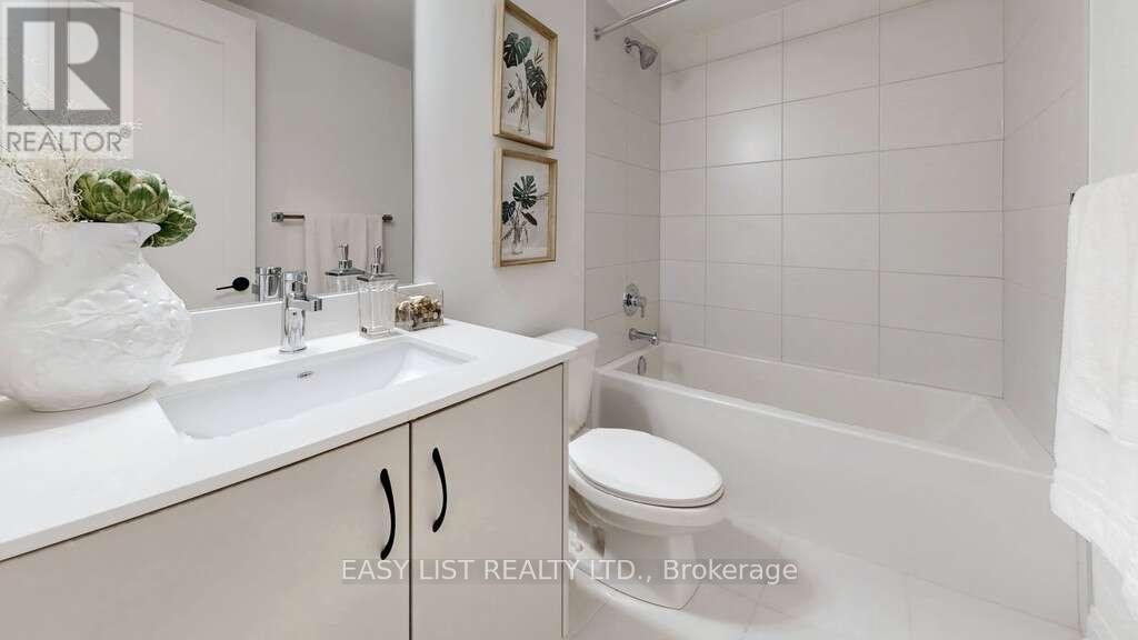 150 Alton Crescent, Vaughan, ON - Indoor Photo Showing Bathroom