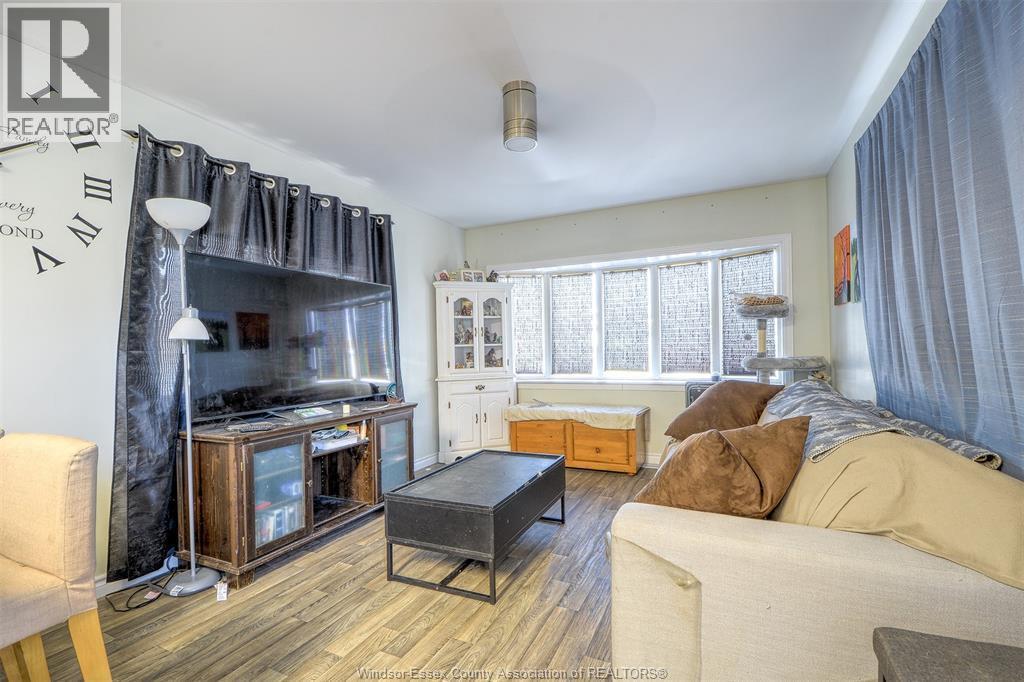 29 Parkside, Mcgregor, ON - Indoor