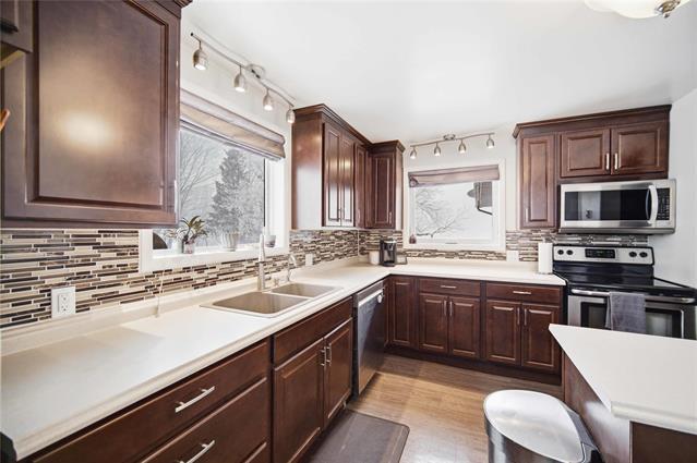 270 Bernat Rd, Grande Pointe, MB