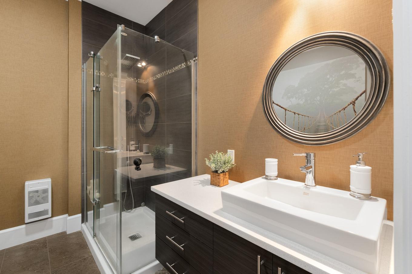 Bathroom - 203-1150 Rue Albert-Charpentier, Sherbrooke (Les Nations), QC - Indoor Photo Showing Bathroom