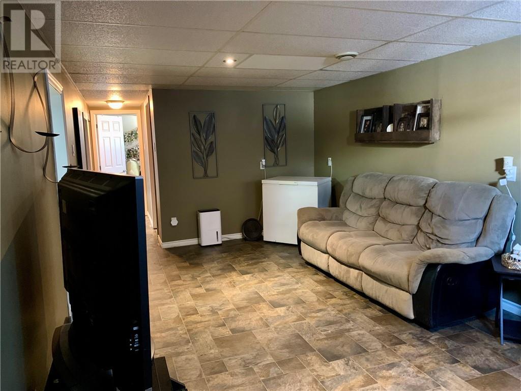 1158 Mederic, Hanmer, ON - Indoor