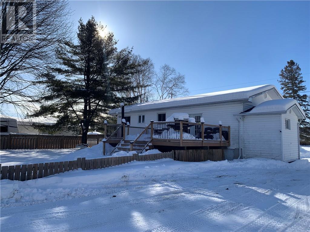 1158 Mederic, Hanmer, ON - Outdoor