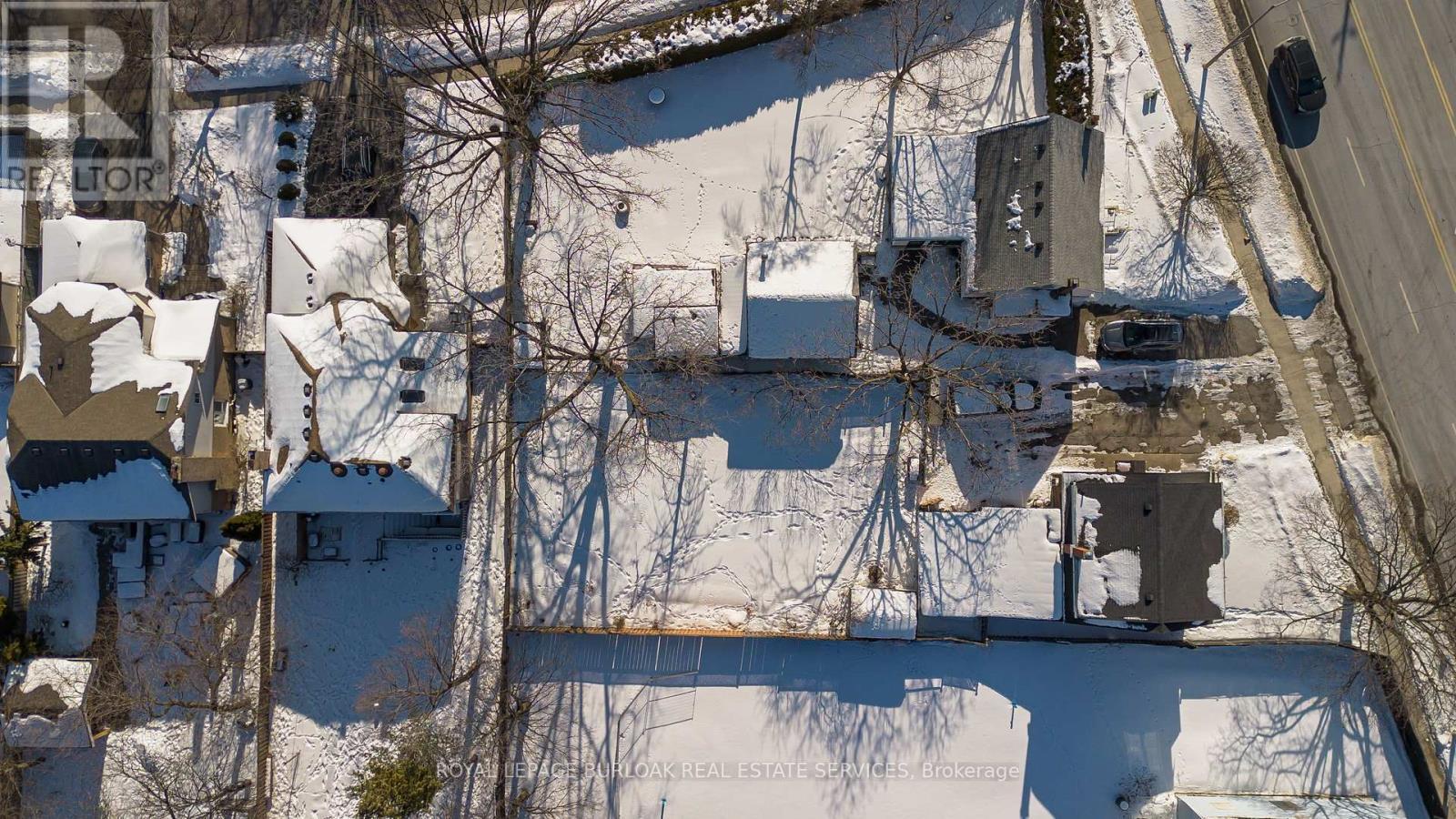 755 Maple Avenue, Burlington, ON - Outdoor