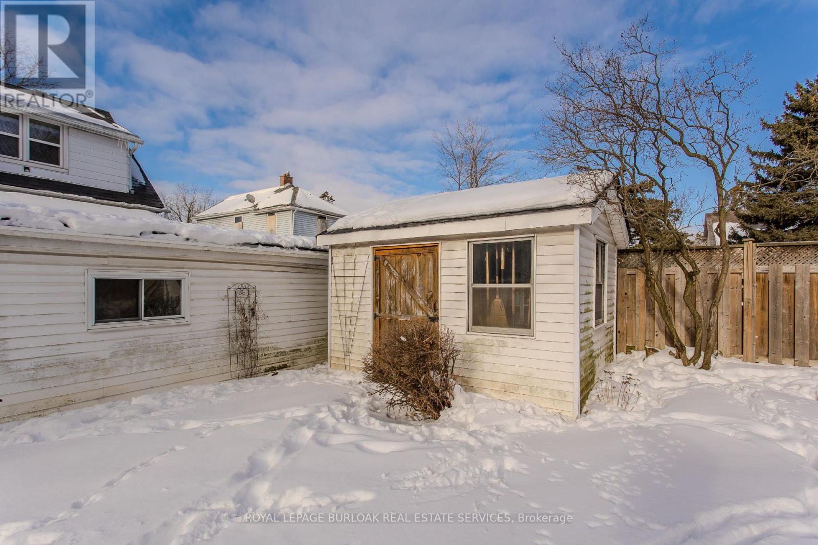 755 Maple Avenue, Burlington, ON - Outdoor