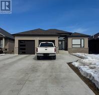 1696 MUCCI DRIVE Kingsville, ON N0P 2G0