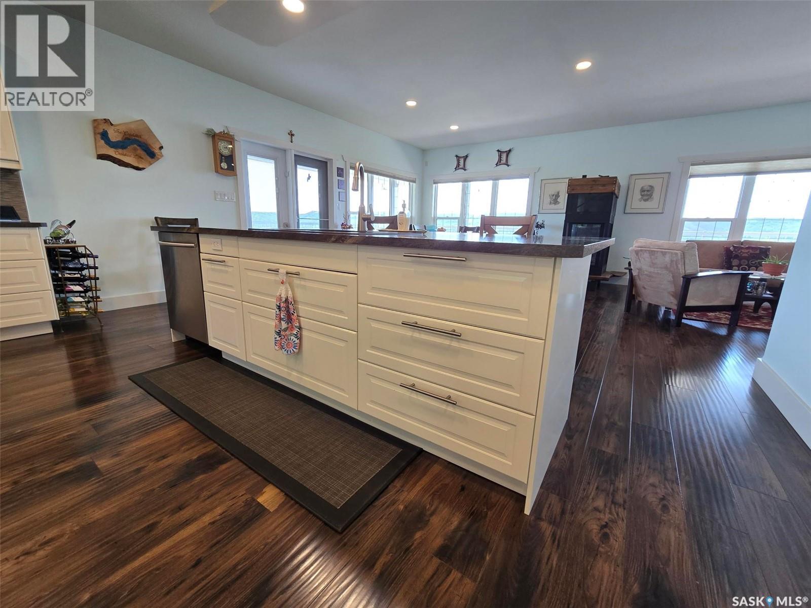 207 Criddle Avenue, Crooked Lake, SK - Indoor