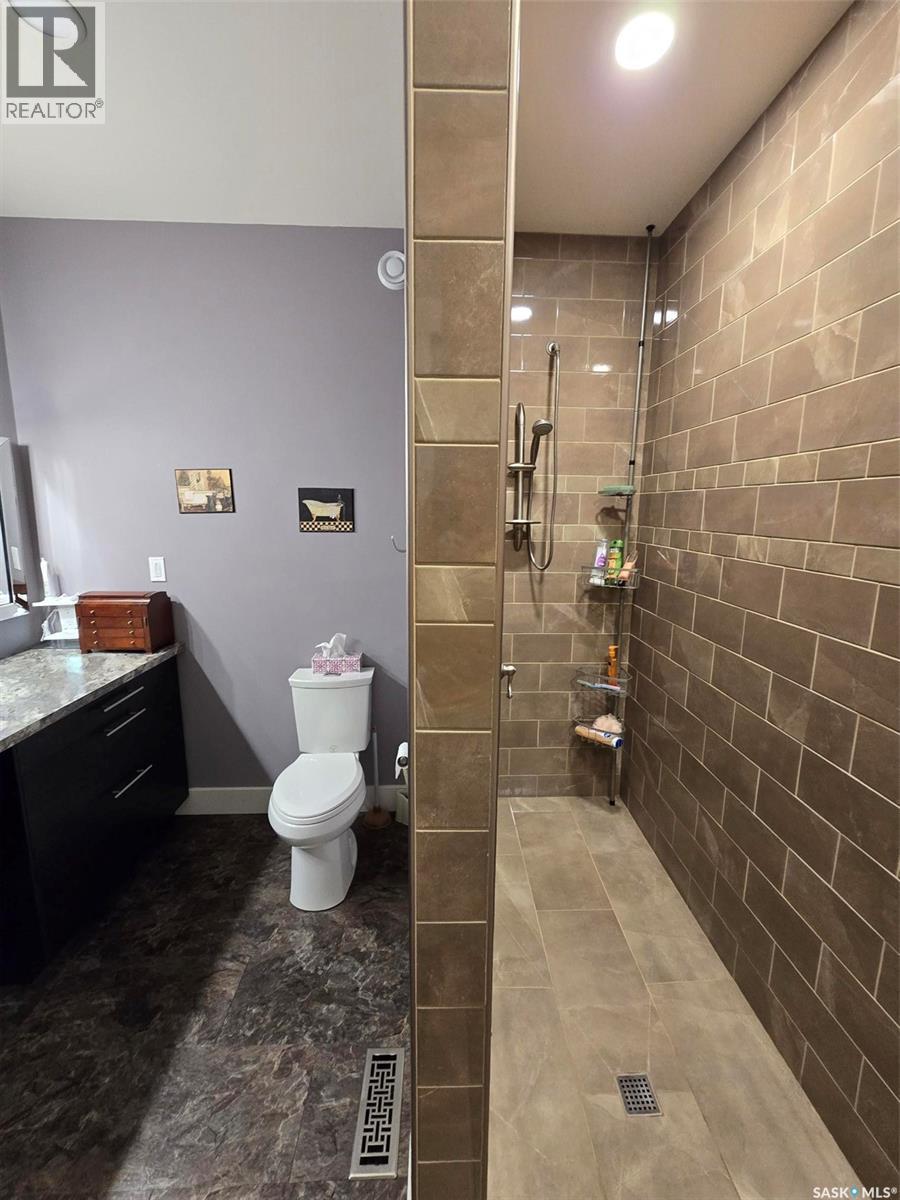 207 Criddle Avenue, Crooked Lake, SK - Indoor Photo Showing Bathroom
