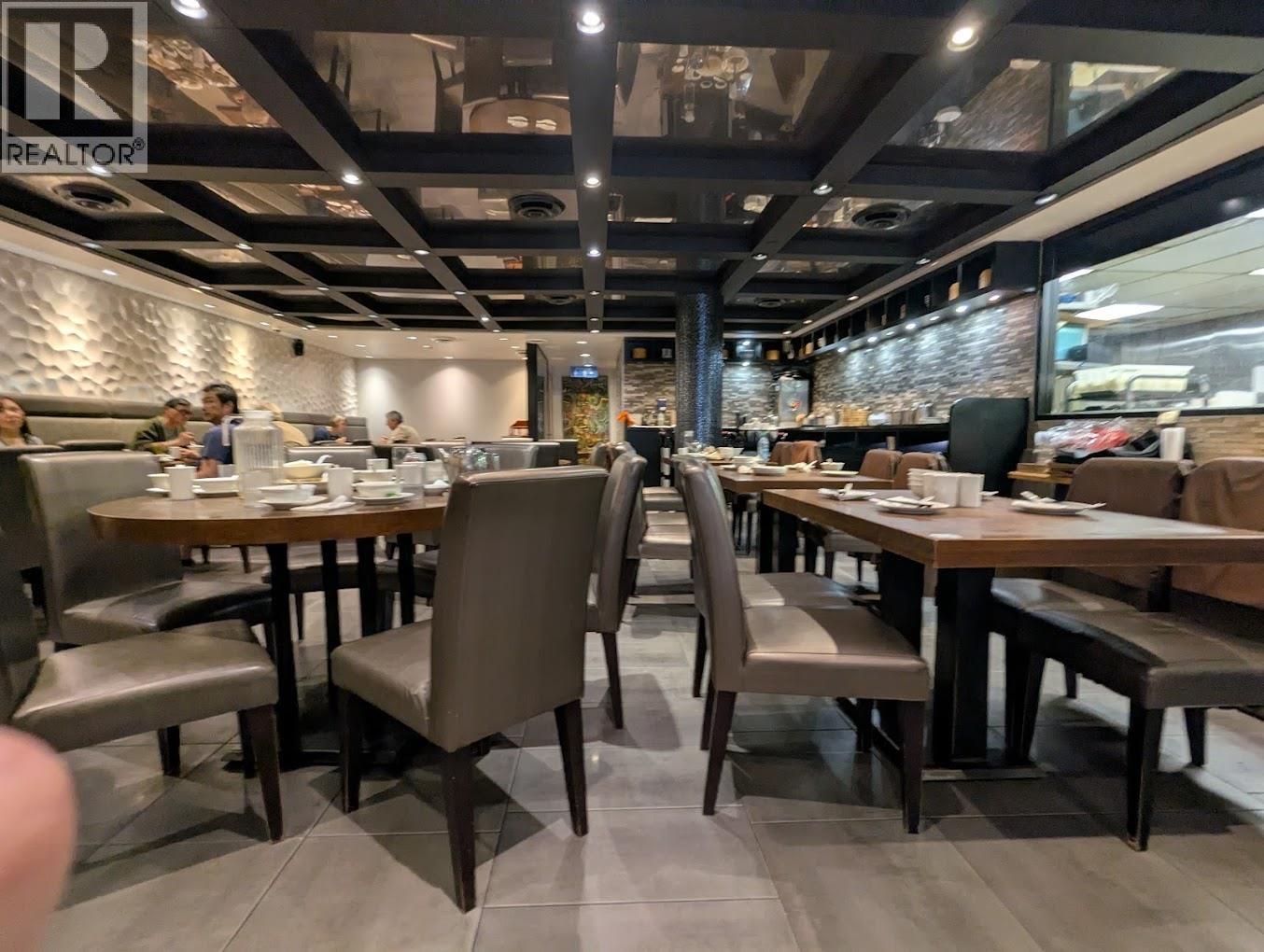 1719 Robson Street, Vancouver, BC