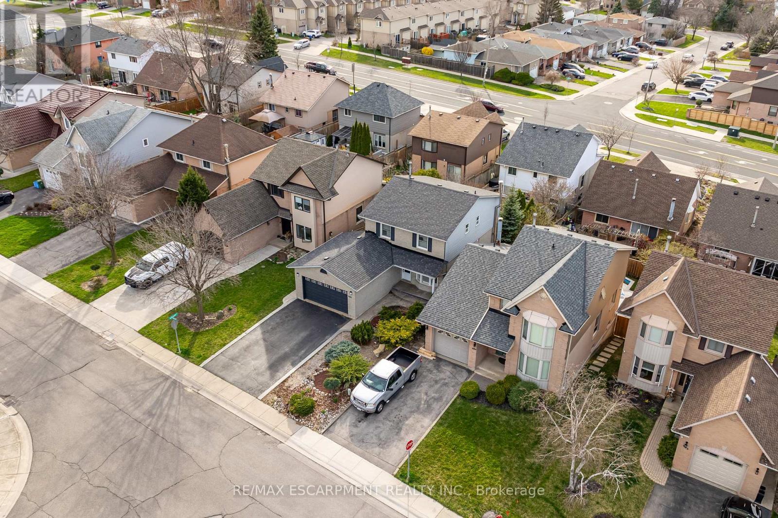 680 Rexford Drive, Hamilton, ON - Outdoor