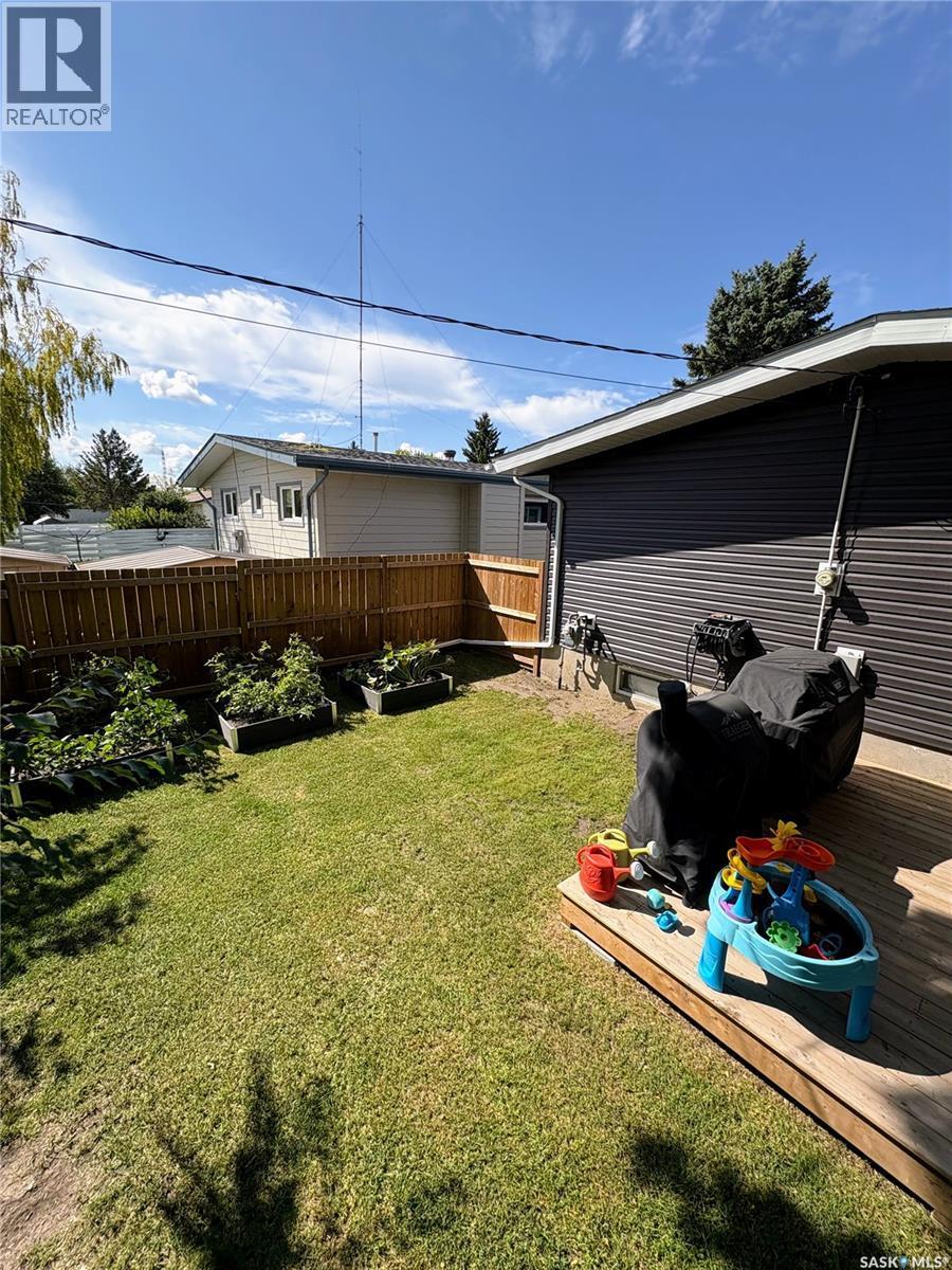 25 King Crescent, Humboldt, SK - Outdoor
