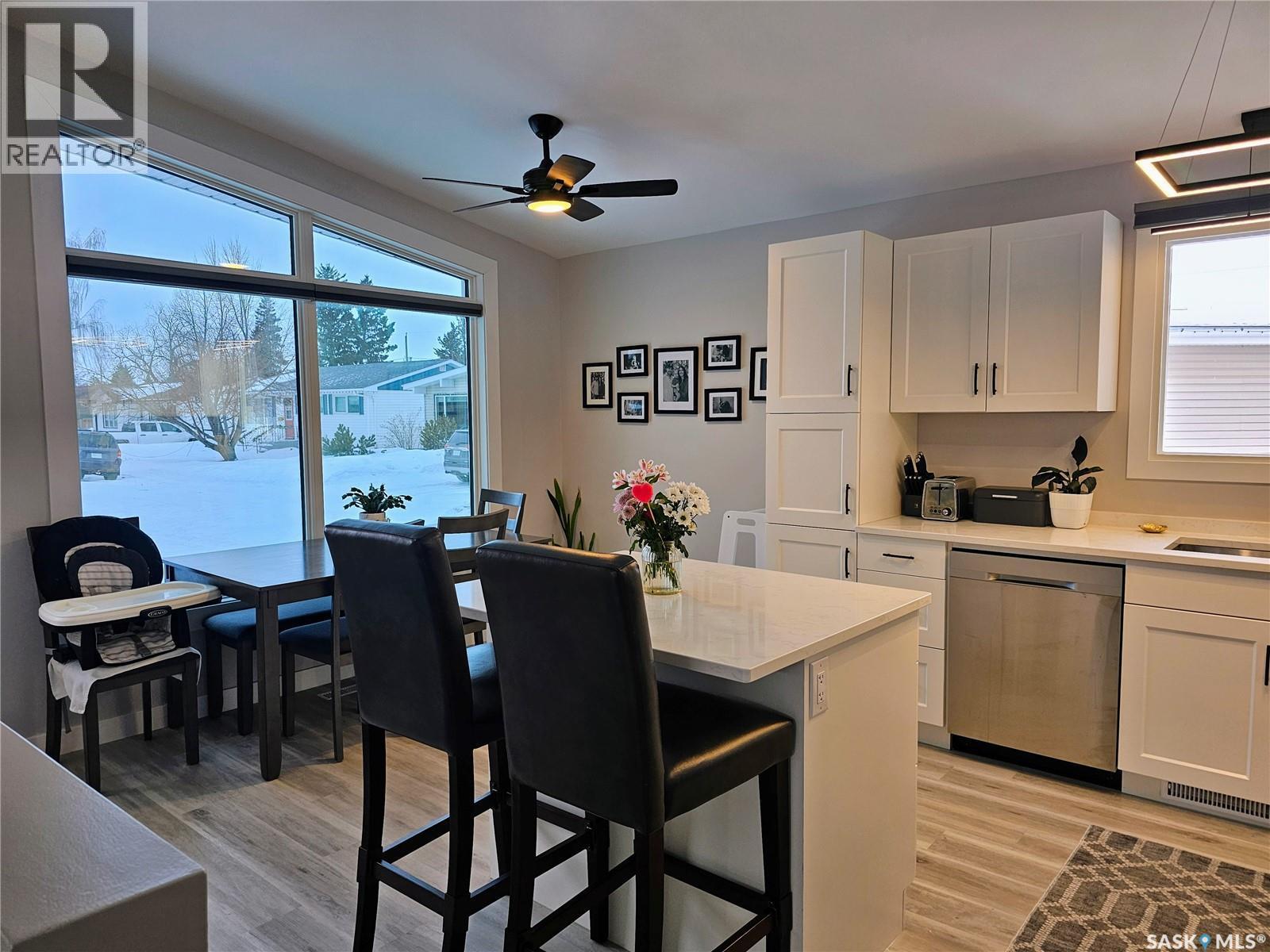 25 King Crescent, Humboldt, SK - Indoor