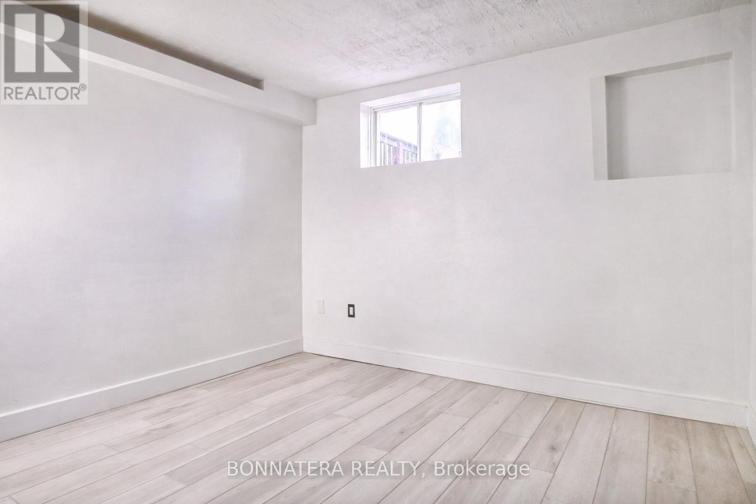 6175 Ford Road, Mississauga, ON - Indoor Photo Showing Other Room