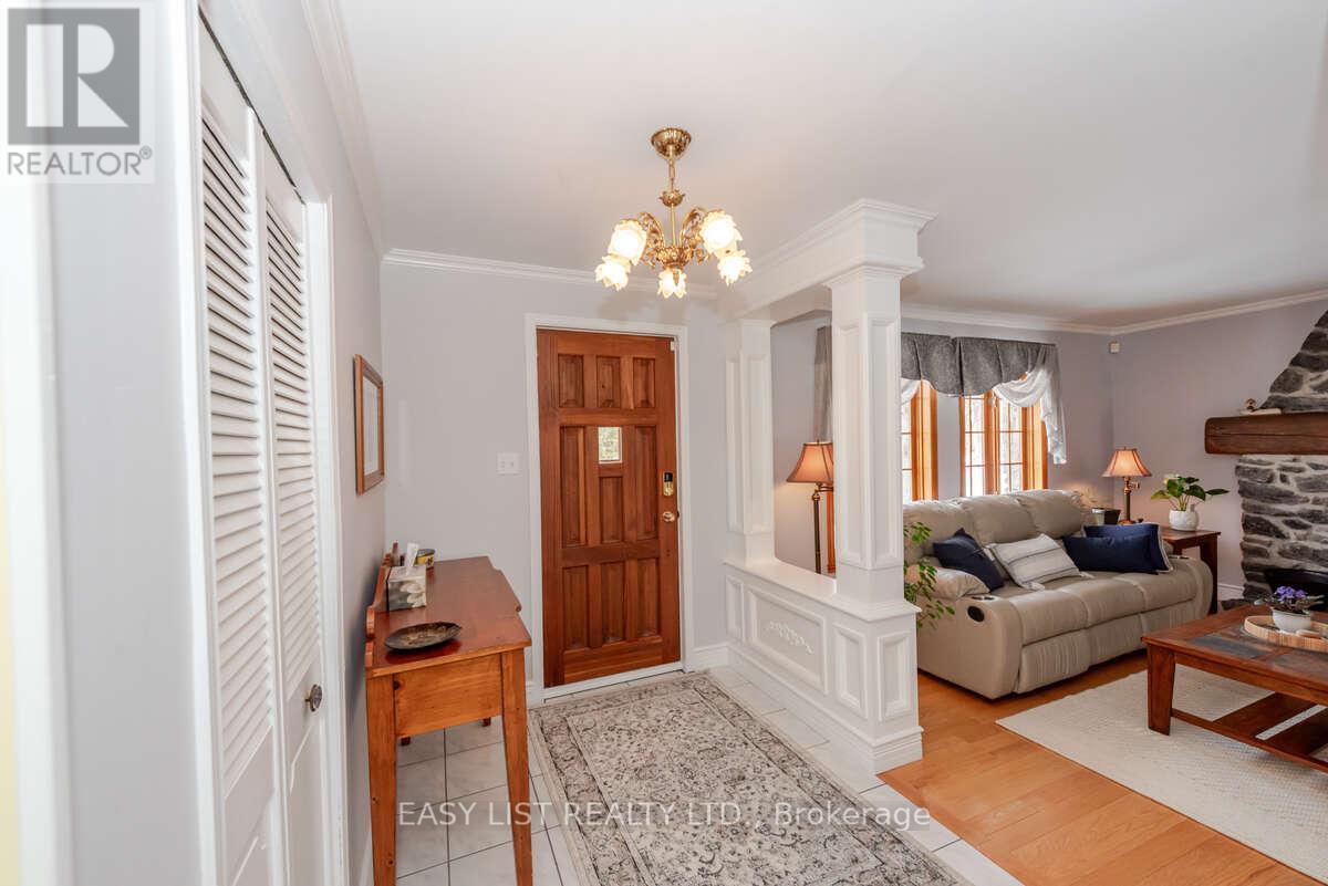 704 Pattee Road, Champlain, ON - Indoor With Fireplace