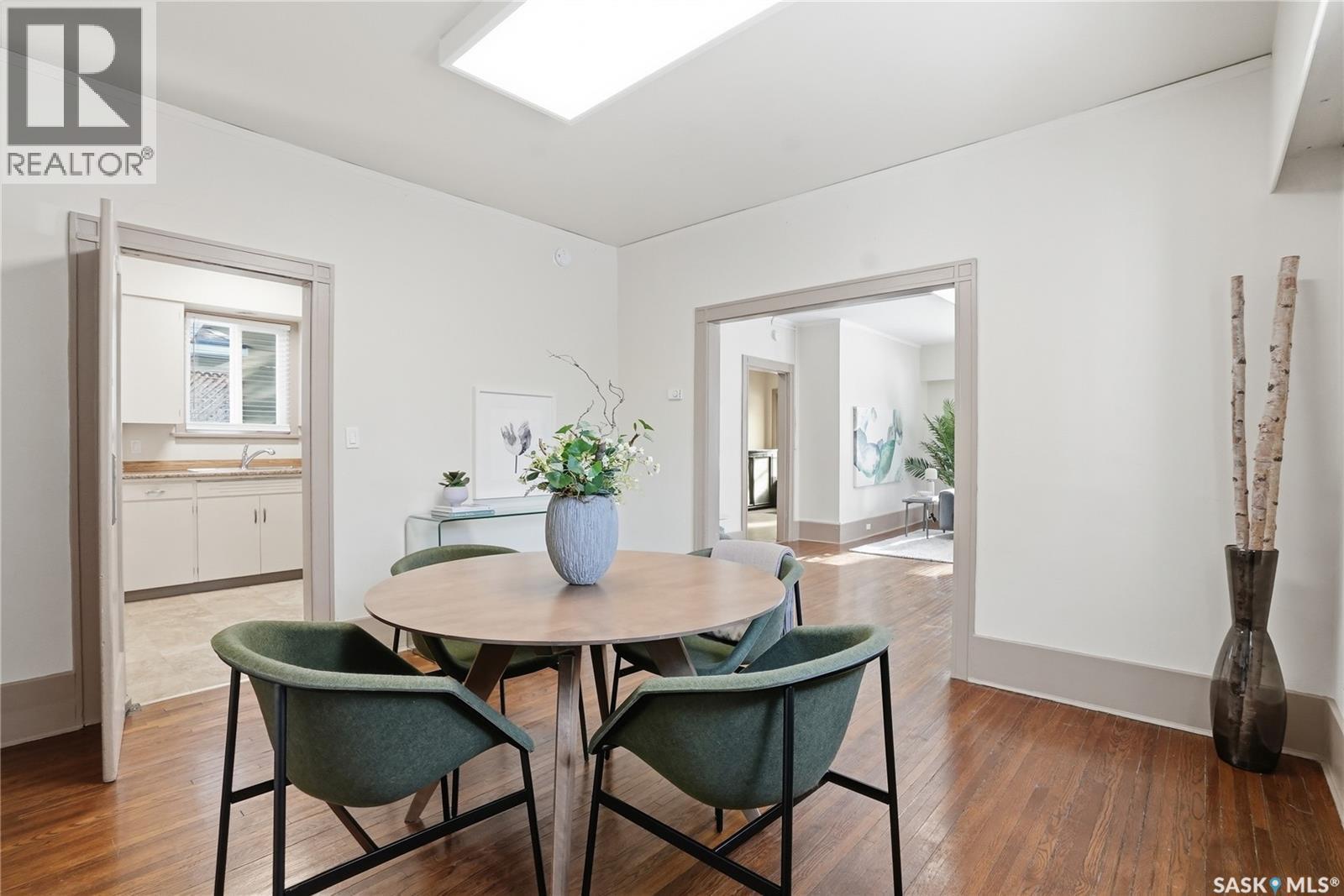 1213 Elliott Street, Saskatoon, SK - Indoor Photo Showing Dining Room