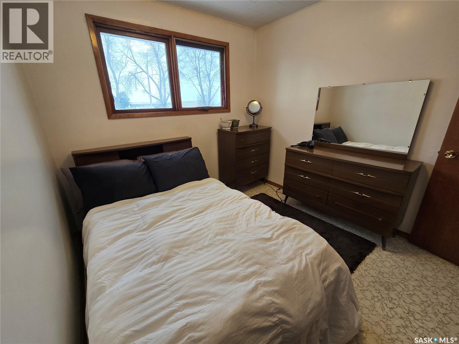 510 Vernon Street, Broadview, SK - Indoor Photo Showing Bedroom