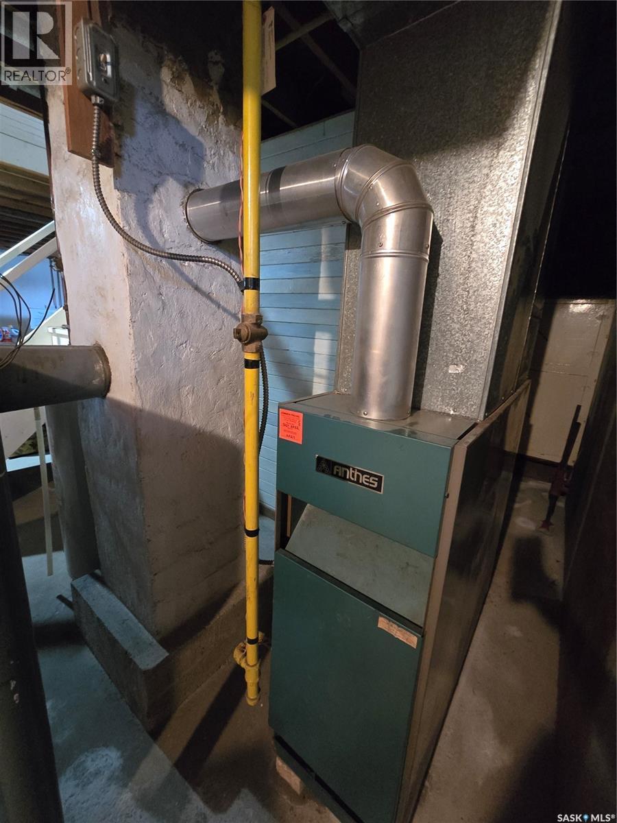 510 Vernon Street, Broadview, SK - Indoor Photo Showing Basement